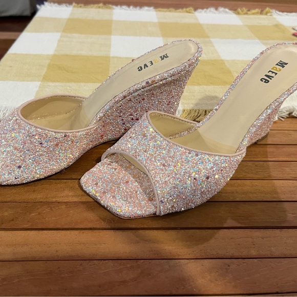 Anthropologie peep toe heels - Picture 6 of 6